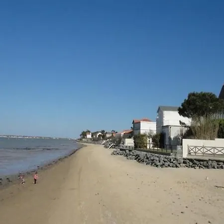 Villa Les Bains 23