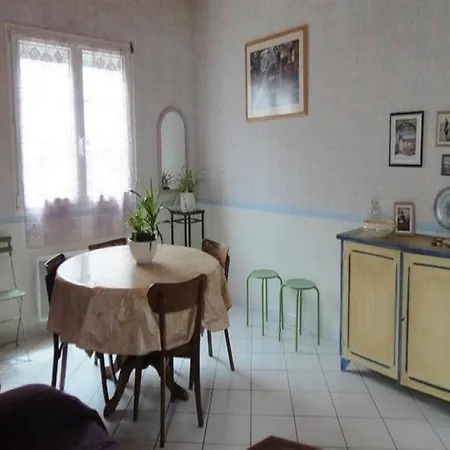 Les Bains 23 Villa Ronce-les-Bains