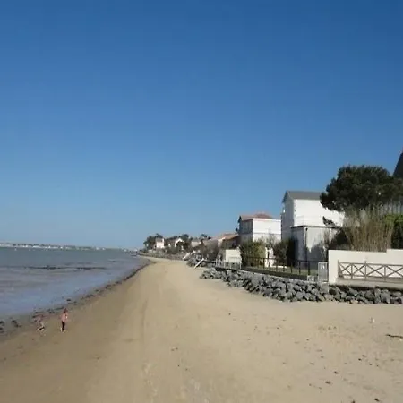 Les Bains 23 Villa Ronce-les-Bains